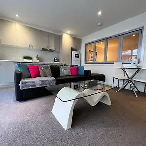 Apartment Envy 30 Luxe 1 Bedroom Executive In The Heart Of Braddon Wine Wifi Secure Parking, Canberra